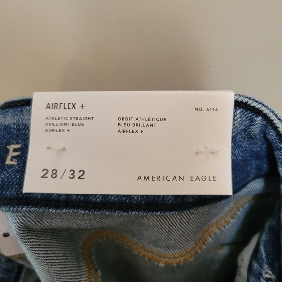American Eagle Men's Althletic Straight Airplex+ Jean - Picture 4 of 9